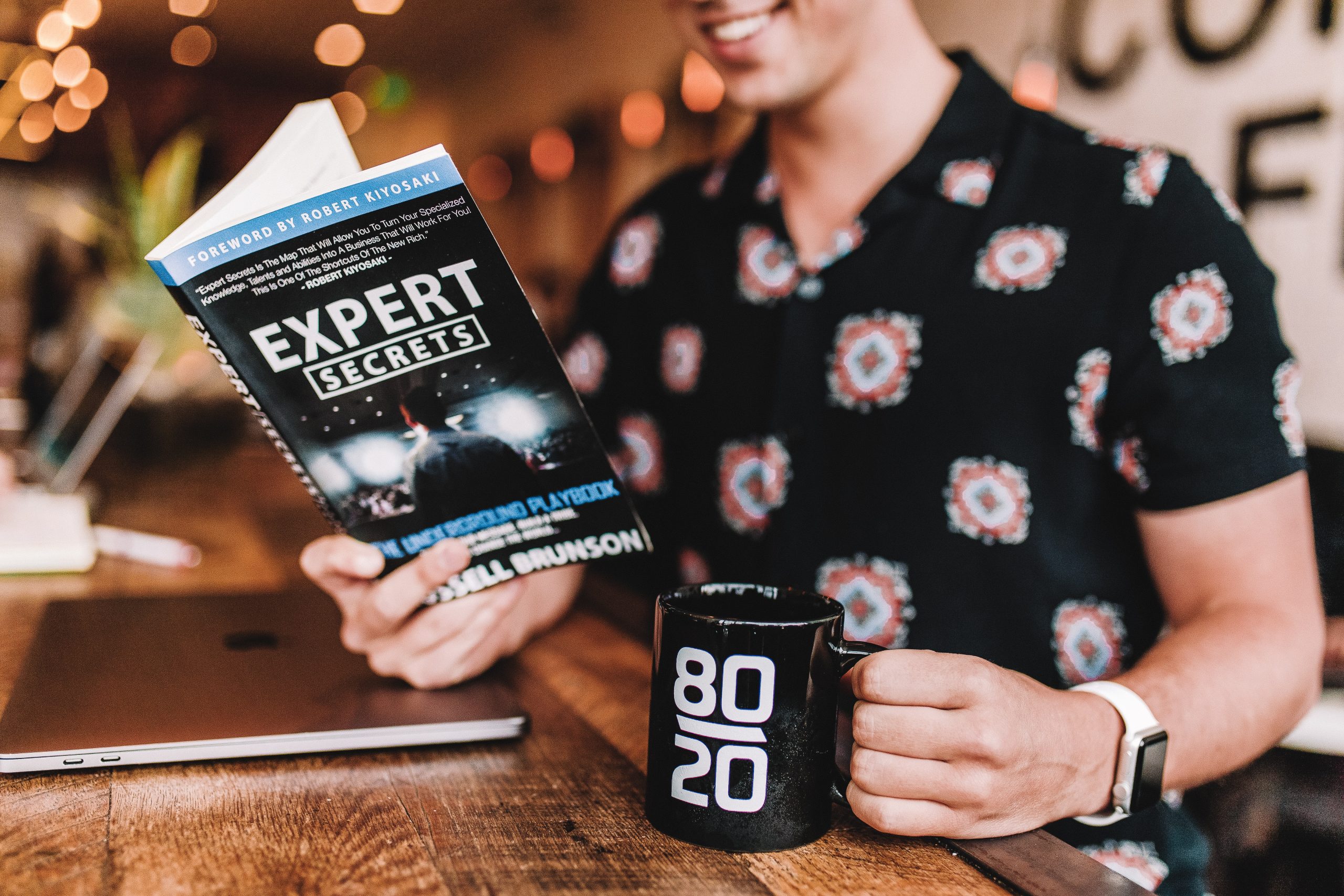 6 Influencer Marketing Experts You Need To Follow