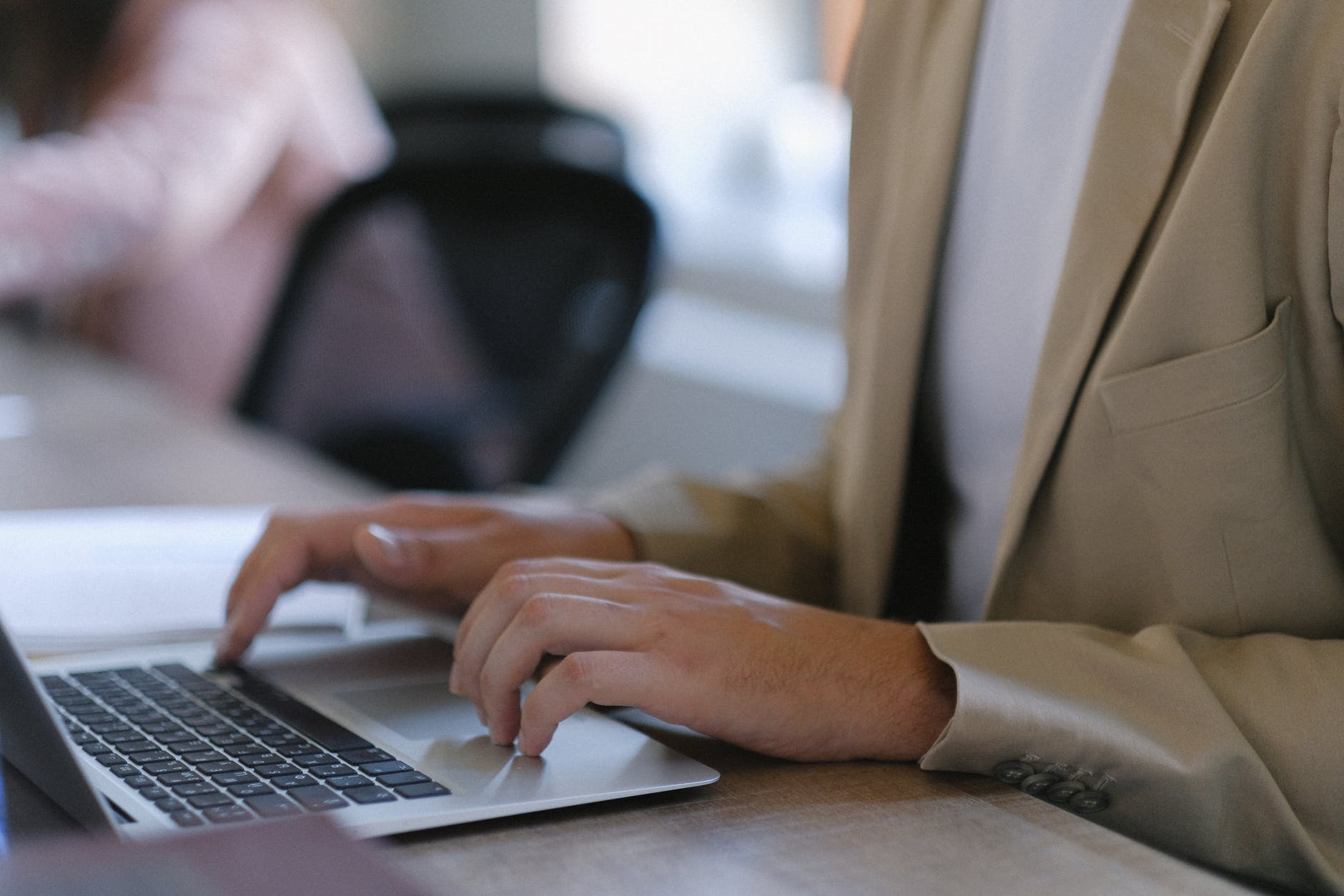 How to Choose an Affordable SEO Package for Your Startup