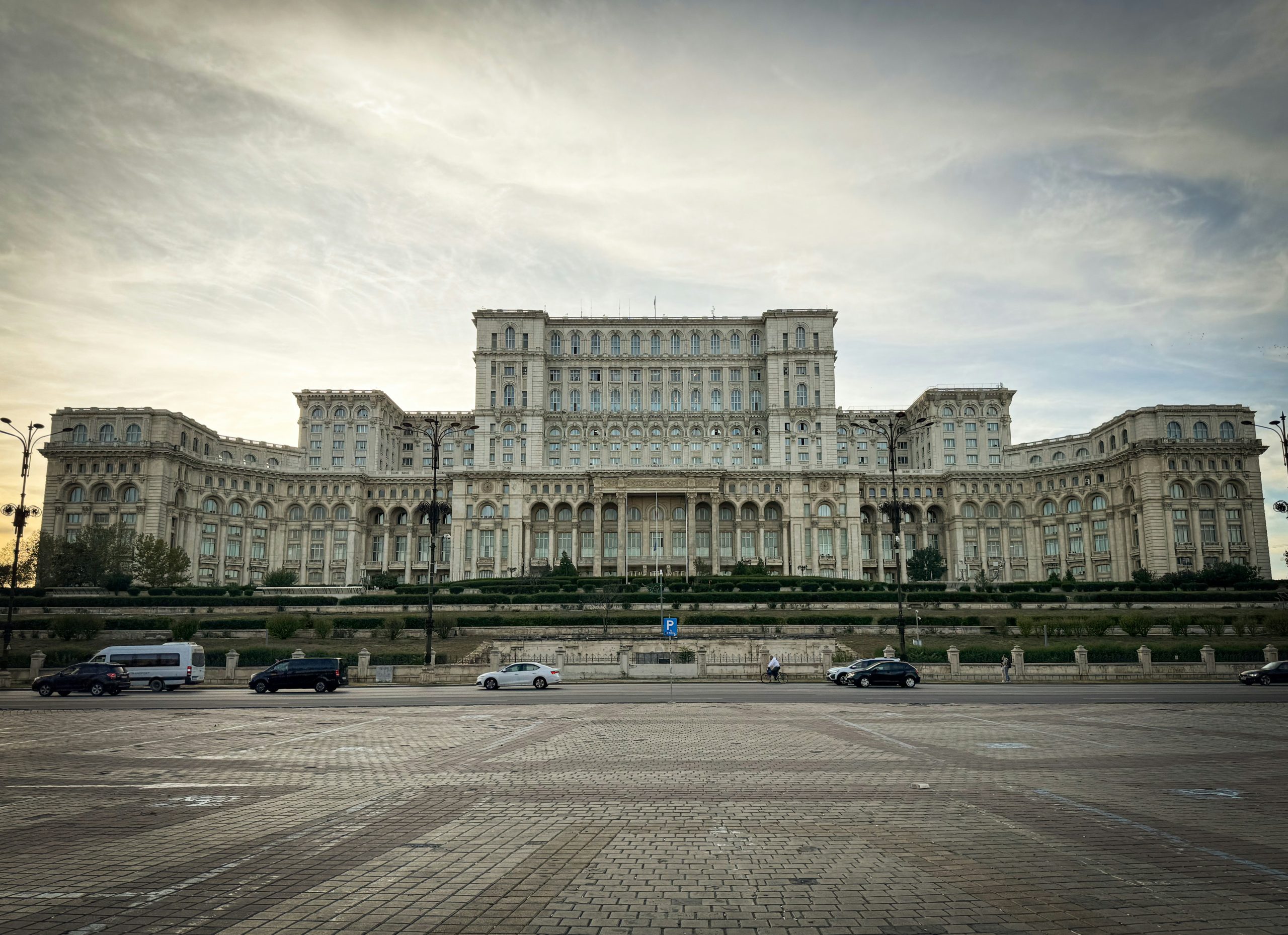 Romania Influencer Marketing 2026 and Why Brands Pay 40% Less for Top Tier Content