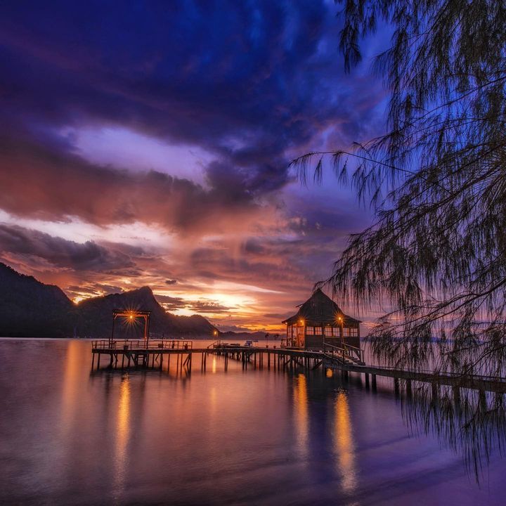 Ora beach, Seram island, Maluku
-
Photography equiptment by @focusnusantara
-
If you love landscape photography please visit @chandra_chung gallery, you gonna love it!
.
#thattravelblog #LiveTravelChannel #TravelStoke #lonelyplanet #BBCTravel #justgoshoot #seram #passionpassport #theculturetrip #worlderlust #AdventureCulture #lessismoreoutdoors #departedoutdoors #focusnusantara #worldcaptures #Artofvisuals #TravelAwesome #followmefaraway #travellingthroughtheworld #nakedplanet #orabeach #CreateCommune #travelingpost #nala_rinaldo #maluku #WeLiveToExplore #LetsGoEverywhere #igshotz #exploretocreate #travelandlife