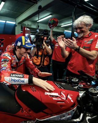 RT @PeccoBagnaia: But how cool was it? ❤️‍🔥 
#Go1Free https://t.co/OcnuhstlZv