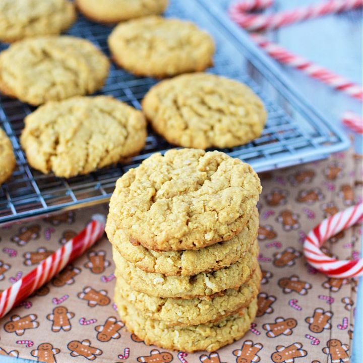 Cookie butter gingerbread cookies - they’re delicious and the recipe is on the blog! https://therebelchick.com/christmas-gingerbread-cookies-recipe/ #christmascookies
