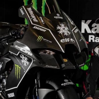 What are your thoughts on the 2021 ZX-10RR teaser? Patiently awaiting the full release 11/23. 
#Kawasaki #TeamGreen #zx10r