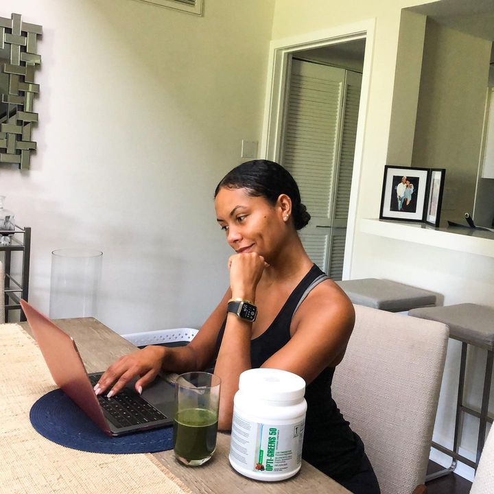 Anyone else find themselves endlessly searching the web as to why “this” or “that” is good for you? It can get overwhelming—Who can keep up?
🥬
That’s why I’m confident in my Opti-Greens 50! The Green Superfood Complex has the equivalent vitamins and minerals of a 2oz shot of juiced greens, helping to balance the pH level in the body.
🍏
The Phytonutrient Complex helps to remove tissue damaging free radicals as well as reduce inflammation.
🥒
The Plant Enzyme & Probiotic Blend help ensure a healthy digestive tract, improve digestion, increase energy and increase immunity.
🥝
The Glycemic Balance Blend helps to store carbs ingested as muscle energy versus fat.
🥦
I never miss a day and my body FEELS better for it💚
.
.
.
#optigreens50 #greenspowder #1stphorm #health #nutrition #body #everyday #nevermissaday #healthy #lifestyle #blackfitness #fitgirls #onlinetrainer #healthlifestyle #choices #fruitsandveggies