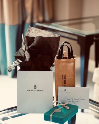Stay classy, sassy, and a bit bad assy. ⁣
⁣
A big thank you to the @ritzcarltondallas for my Birthday 🎂 stay. True class and hospitality still exists and the Ritz Carlton Dallas has it going on. The massage, dinner @fearrings and gifts made my birthday so  special this year. Kindness and elegance never go out of style. ⁣
⁣
For all my followers who need an escape the Ritz is offering the below package: ⁣
“ A Suite Staycation”⁣
Rates start at $429 per night⁣
Valid through Dec. 30, 2020⁣
Package Inclusions:⁣
⁣
•Executive deluxe suite accommodations⁣
•Overnight valet parking⁣
•In-room dining, American Breakfast for two daily⁣
•$50 room credit to be utilized at Rattlesnake Bar and / or Fearing’s Restaurant⁣
•One complimentary roll-away bed⁣
⁣
📸 @asia_christine_photo ⁣
#ritzcarlton #dallas #lifestyleblogger #travelgram #luxuryhotel #texas #travelgirl #styleinspo #confusedgirl #dallastexas  @ Dallas, Texas