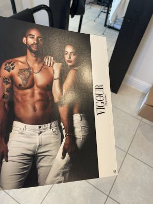 Ayyy made the back cover page of an international fashion magazine ! Momma we made it! Lol https://t.co/CposeSVdCh