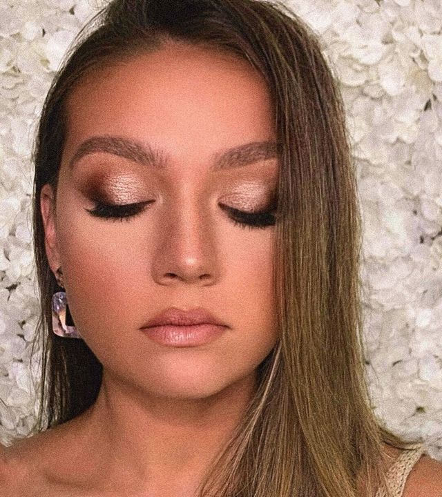 S m o k e s h o w 💨
.
We are obsessing over this ultra bombshell glam created by Artist Galina! If we don’t come out of quarantine looking like this.. we don’t want to come out at all! 🙌🏼
.
.
#alishanycolemakeupartistry #wedoperfect #getperfectwithus #glamazon #glambarbie #glam #weddingmakeup #weddingmakeupartist #weddingmakeupideas #weddingmua #bridebeauty #bridalbeauty #bridemua #bridebook #brideinspiration #bridalglam #bridalglamour #bridegoals #armanibeauty
