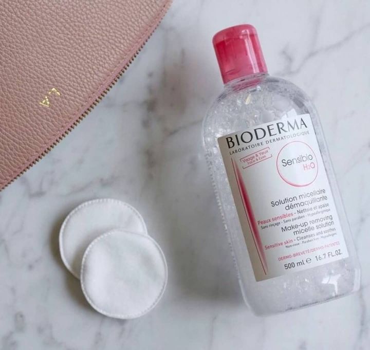 Micellar water is, essentially, soft water with micelles in it. Micelles — which are basically tiny balls of oil — are naturally attracted to dirt, debris, and grime. When you pump micellar water onto a cotton pad and draw it across your skin, the micelles act like magnets, lifting impurities out of the skin and gently cleansing without abrasion, rubbing, or strong astringents that strip the skin and create lasting dryness. The solution removes makeup, hydrates, and protects your natural moisture barrier, which in turn makes clear skin more sustainable. 

#bioderma #micellarwater #saraakhan82 #skincareblogger  #skincare #moisturizer #glowingskin #amazingproduct  #productreview 
#beautyblogger #lifestyleblogger 
#mumbaistagram #mumbaiblogger 
#followme #influncer