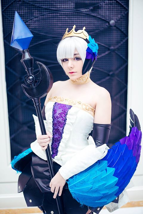 =Gwendolyn [Odin Sphere]=

Well I'm back after being gone for forever XD. I was at katsucon last weekend and it was a riot. I'm excited to start sharing the photos. I ended up not getting a lot but the ones I got are amazing. (/*^*)/ <3

==
Gwendolyn: Pockytheif
Photo: RedeemArts
Katsucon 2017