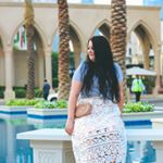 Fashion & Travel Blogger