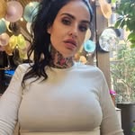 Manola Tenti official